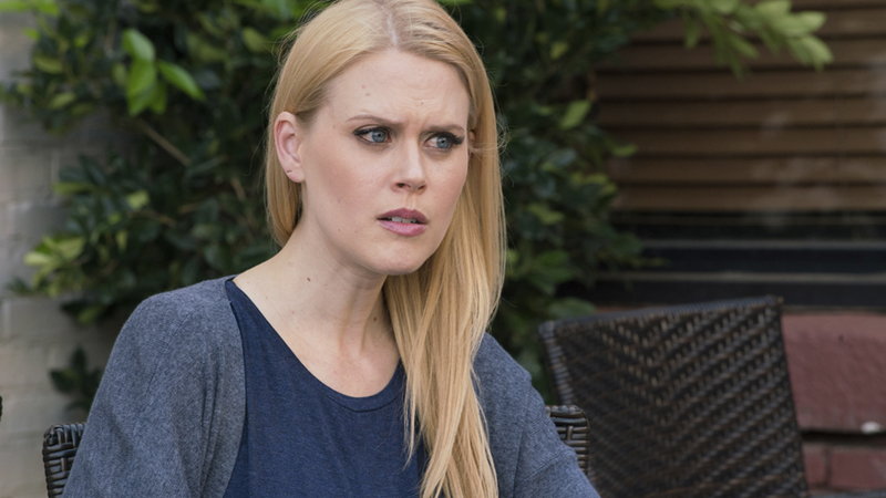 "6. Hex Marks the Tot"